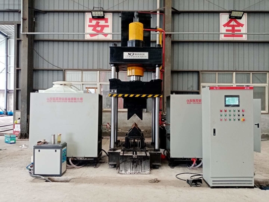 Model HQ250-700 CNC kątowa maszyna do ogrzewania i gięcia stali