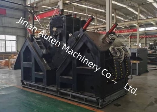 Automatyczna maszyna kątowa CNC do wiercenia o średnicy 40 mm, z wrzecionem w stożku BT40