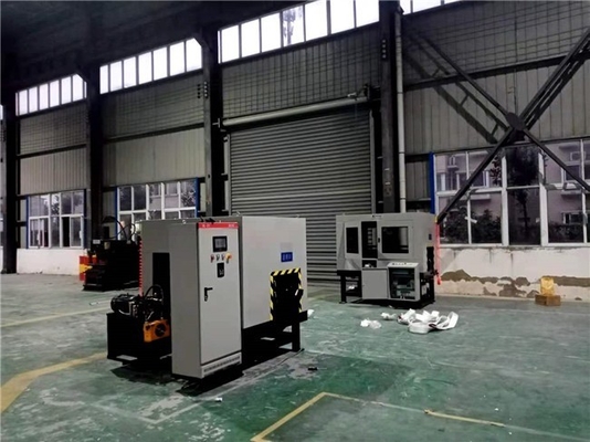 Automatyczna maszyna do frezowania korzeniowego typu Auten Model GQC250-2Q w przemyśle stalowym
