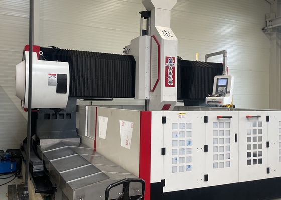 Wysokość bramy 800 mm Obrabiarka bramowa CNC do wiercenia płyt kołnierzowych Stożek wrzeciona BT50