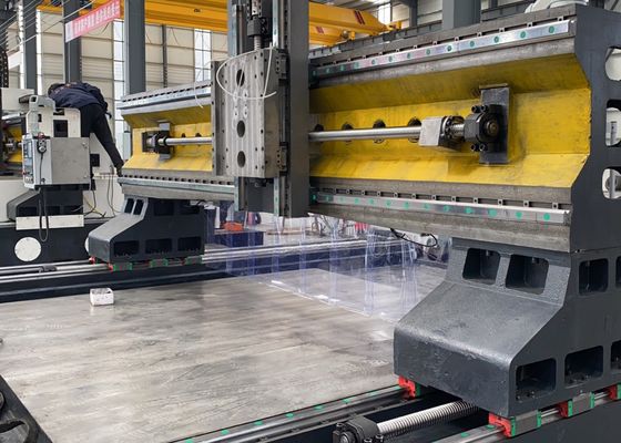 Wiertarka CNC do blachy o wymiarach obrabianego przedmiotu 4000x4000mm, maksymalna średnica wiercenia 80mm