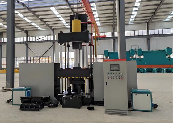 Maksymalna wysokość otwarcia 1400 mm Cnc Maszyna do gięcia i podgrzewania stali o mocy 120 * 2KW Moc grzewcza