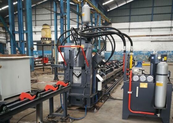 Siła cięcia 2200/4300KN Seria JNC Wykrawarka CNC do znakowania i cięcia pod kątem