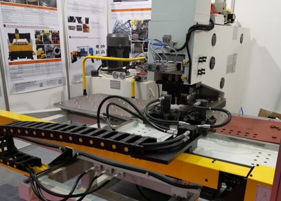 1500*800mm Maksymalny rozmiar obrabiarkę Maszyna do bicia płytek CNC do produkcji wieży stalowej