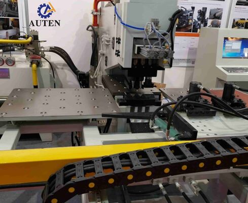 Wydajna maszyna do wykrawania, znakowania i wiercenia blach CNC z integracją CAD/CAM