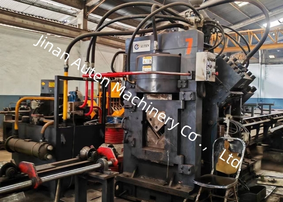 Inteligentna linia do obróbki kątowników CNC integruje automatyczne znakowanie i cięcie