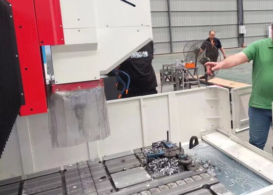 Produkcja energii wiatrowej wykorzystanie płytki obwodniczo Cnc Flanges Perforating Milling Machine Line Model PHD1212