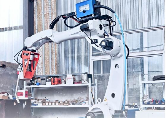 Automatycznie planuje ścieżkę spawania robot spawalniczy bez nauczania wykorzystujący rozpoznawanie wizualne